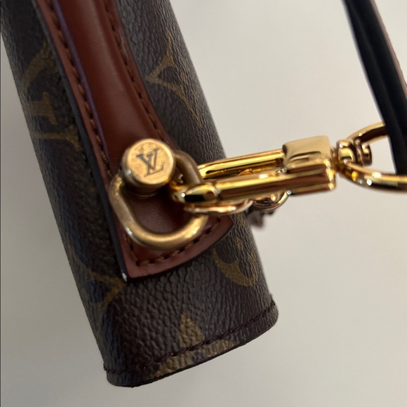 Louis Vuitton Monceau 28 Brown Tan Monogram Crossbody Purse Satchel Gold Accents - Picture 5 of 17